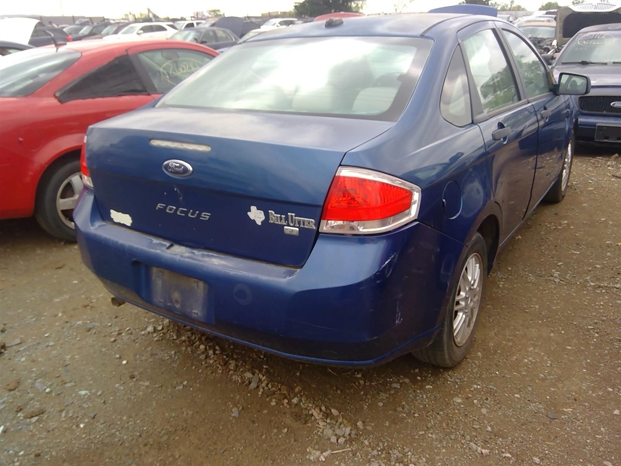 https://f005.backblazeb2.com/file/img-partshotlines-com/Inventory/EX366/Vehicle/11413_06.jpg
