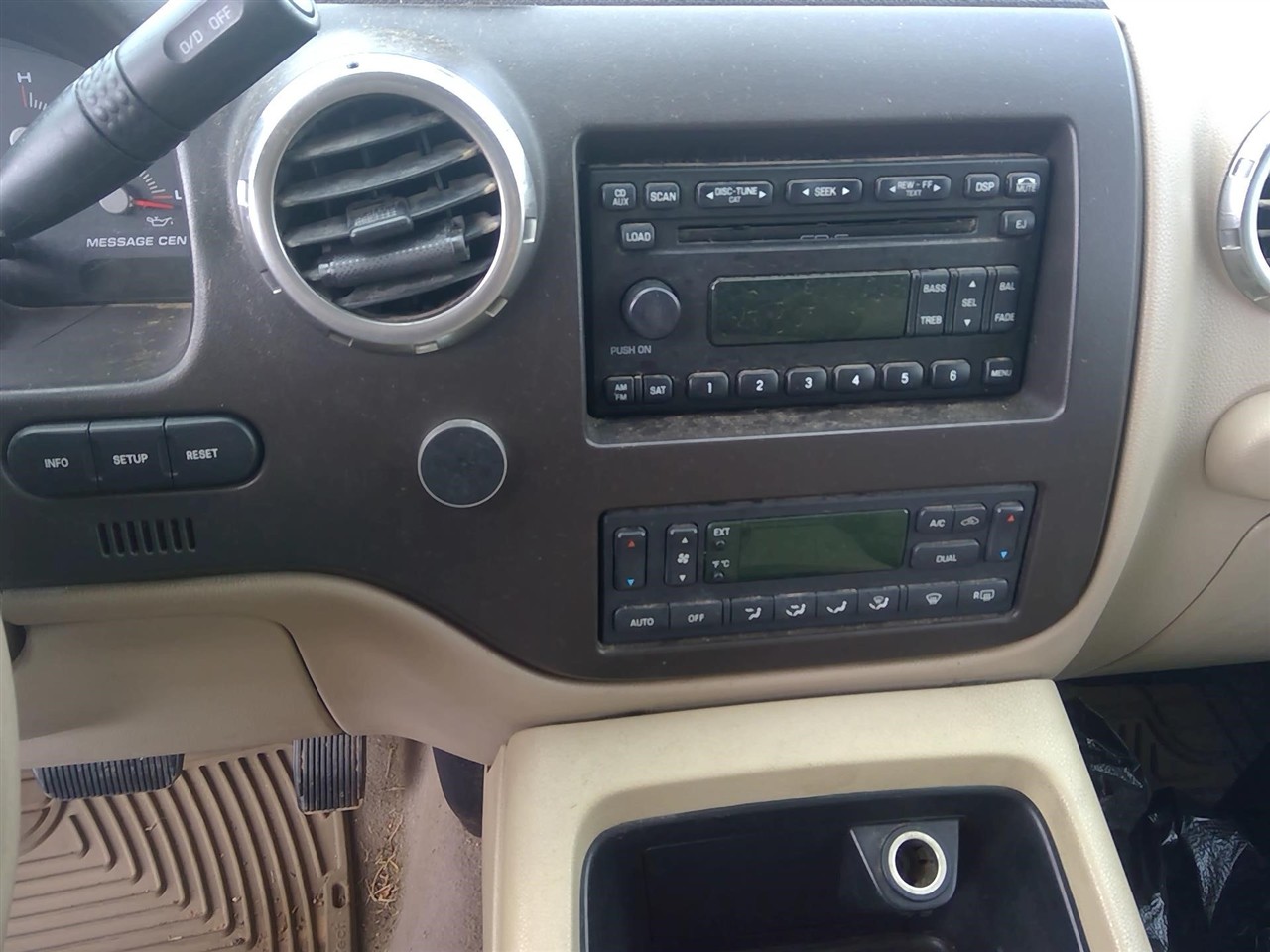 https://f005.backblazeb2.com/file/img-partshotlines-com/Inventory/EX366/Vehicle/11443_01.jpg
