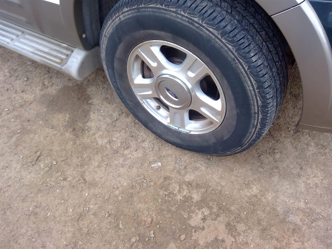 https://f005.backblazeb2.com/file/img-partshotlines-com/Inventory/EX366/Vehicle/11443_06.jpg