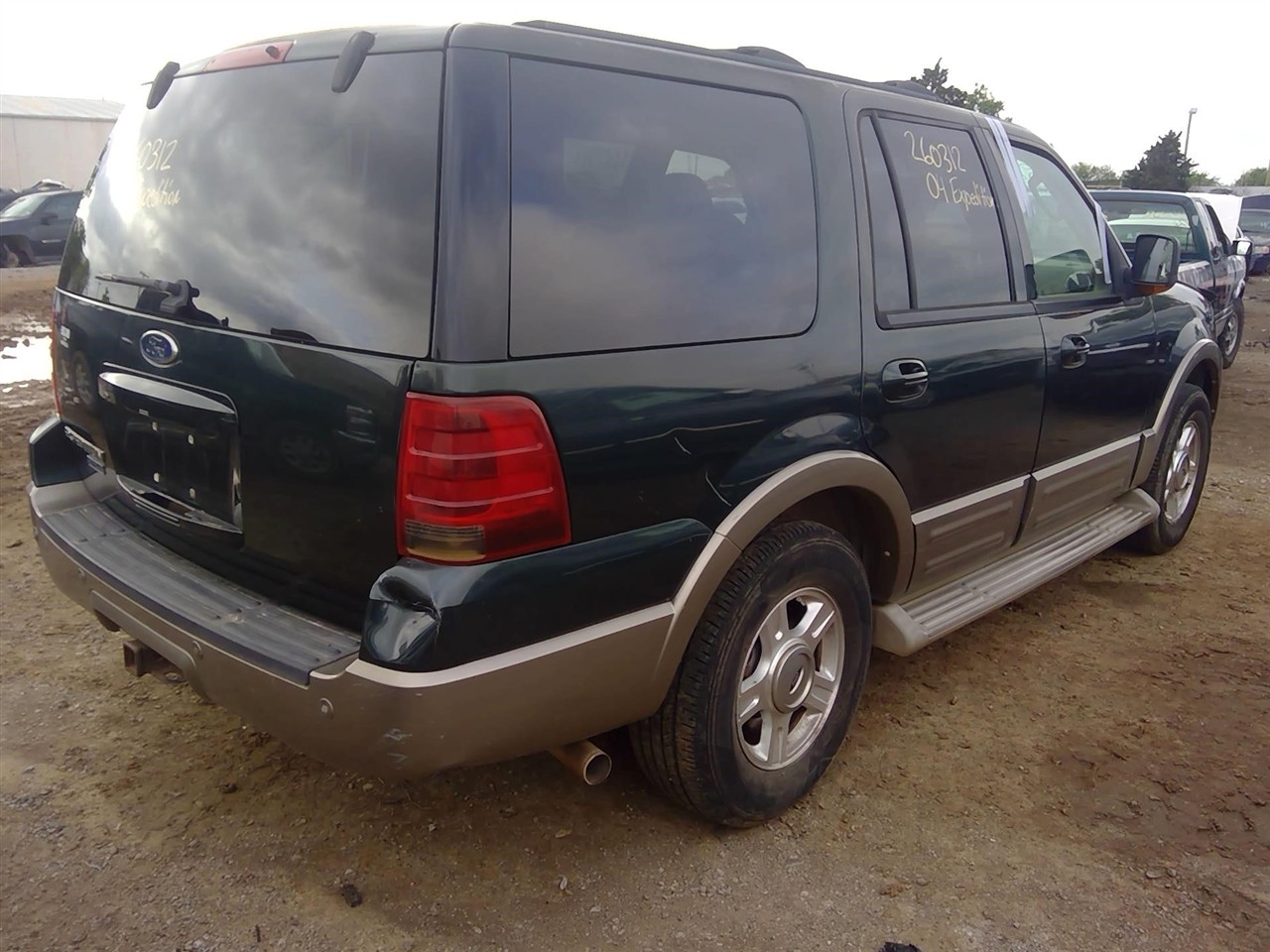 https://f005.backblazeb2.com/file/img-partshotlines-com/Inventory/EX366/Vehicle/11443_07.jpg