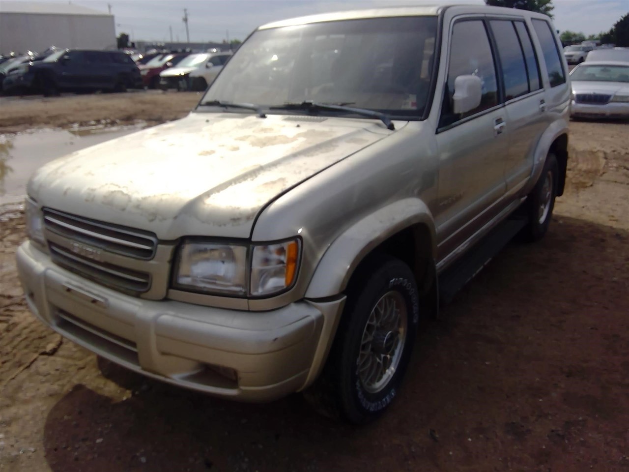 https://f005.backblazeb2.com/file/img-partshotlines-com/Inventory/EX366/Vehicle/11471_04.jpg