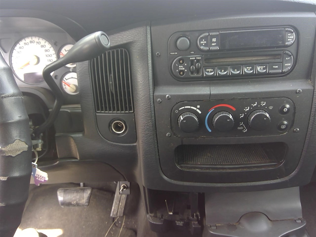 https://f005.backblazeb2.com/file/img-partshotlines-com/Inventory/EX366/Vehicle/11484_01.jpg