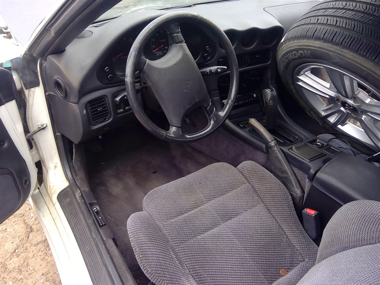 https://f005.backblazeb2.com/file/img-partshotlines-com/Inventory/EX366/Vehicle/11492_04.jpg