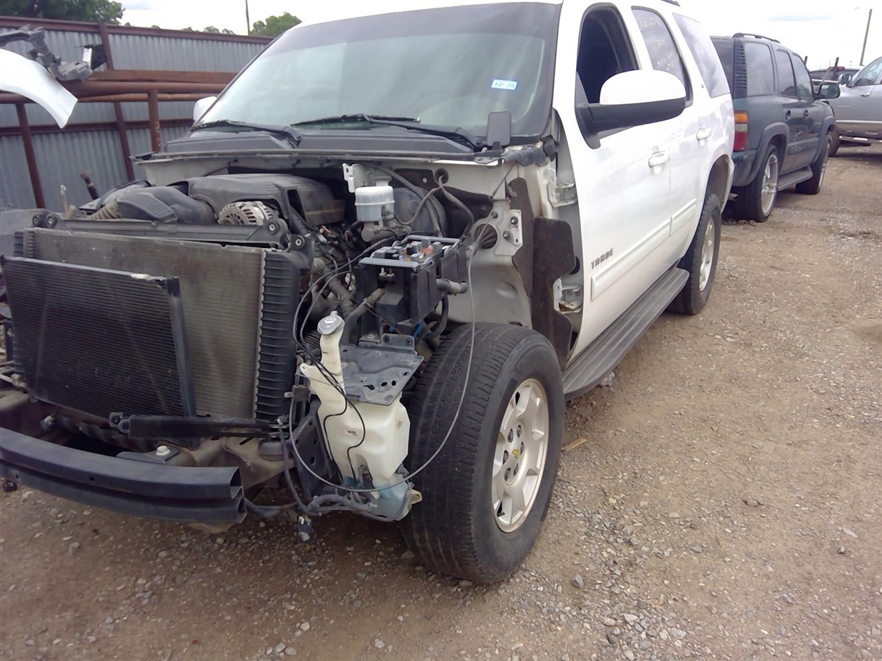 https://f005.backblazeb2.com/file/img-partshotlines-com/Inventory/EX366/Vehicle/11496_03.jpg
