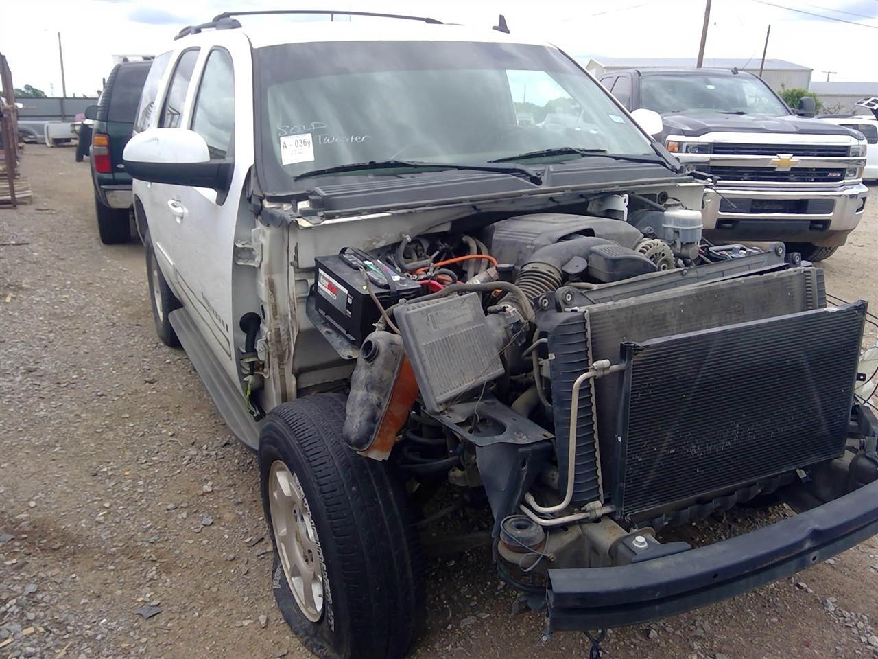 https://f005.backblazeb2.com/file/img-partshotlines-com/Inventory/EX366/Vehicle/11496_04.jpg