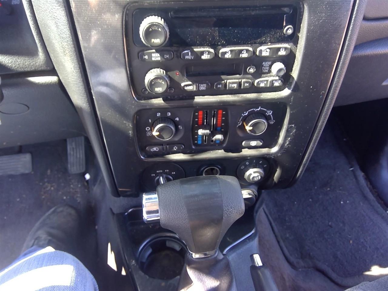 https://f005.backblazeb2.com/file/img-partshotlines-com/Inventory/EX366/Vehicle/11541_01.jpg