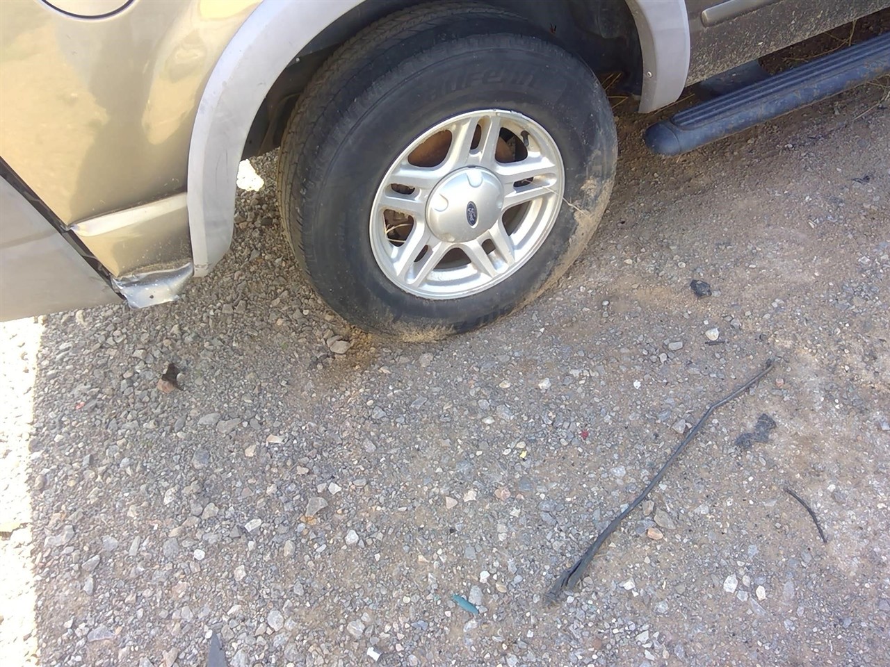 https://f005.backblazeb2.com/file/img-partshotlines-com/Inventory/EX366/Vehicle/11546_07.jpg