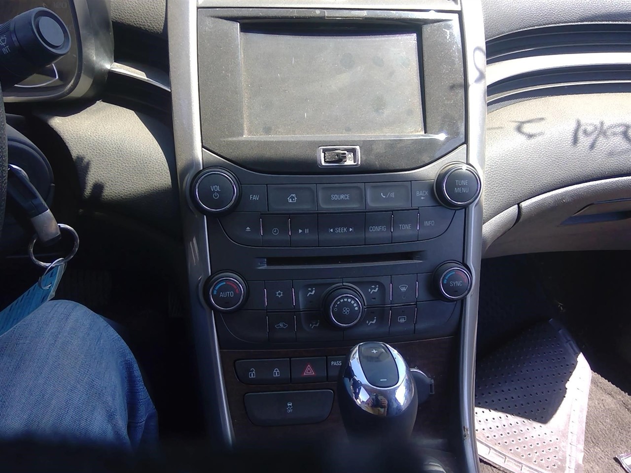 https://f005.backblazeb2.com/file/img-partshotlines-com/Inventory/EX366/Vehicle/11549_01.jpg