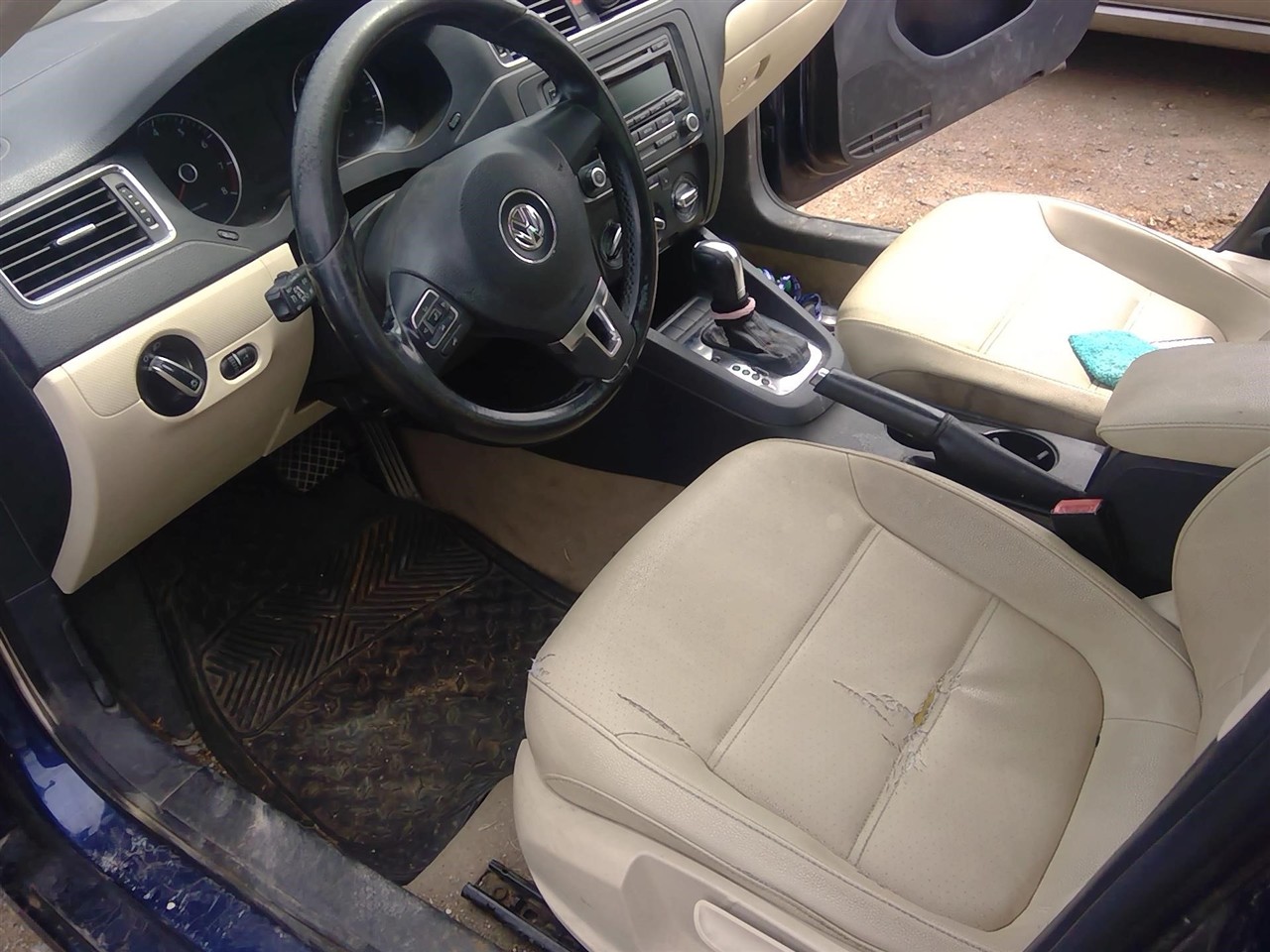 https://f005.backblazeb2.com/file/img-partshotlines-com/Inventory/EX366/Vehicle/11558_03.jpg