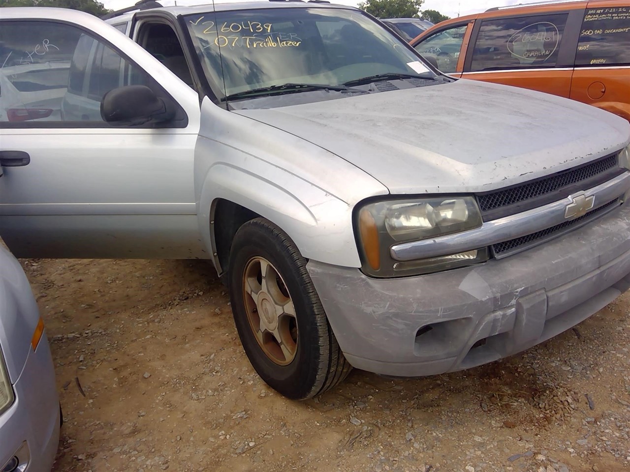 https://f005.backblazeb2.com/file/img-partshotlines-com/Inventory/EX366/Vehicle/11570_05.jpg