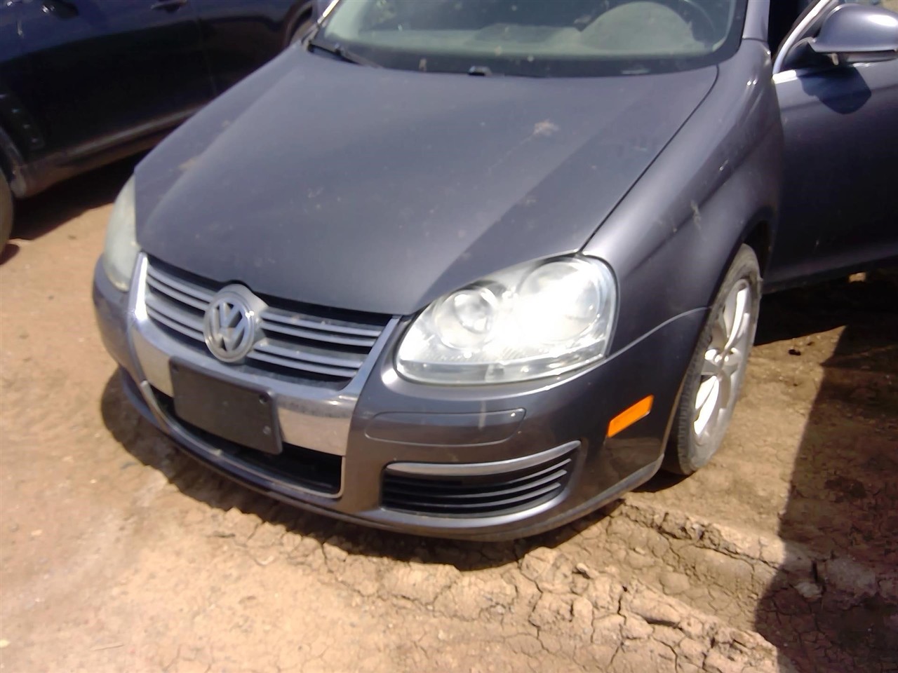 https://f005.backblazeb2.com/file/img-partshotlines-com/Inventory/EX366/Vehicle/11577_02.jpg