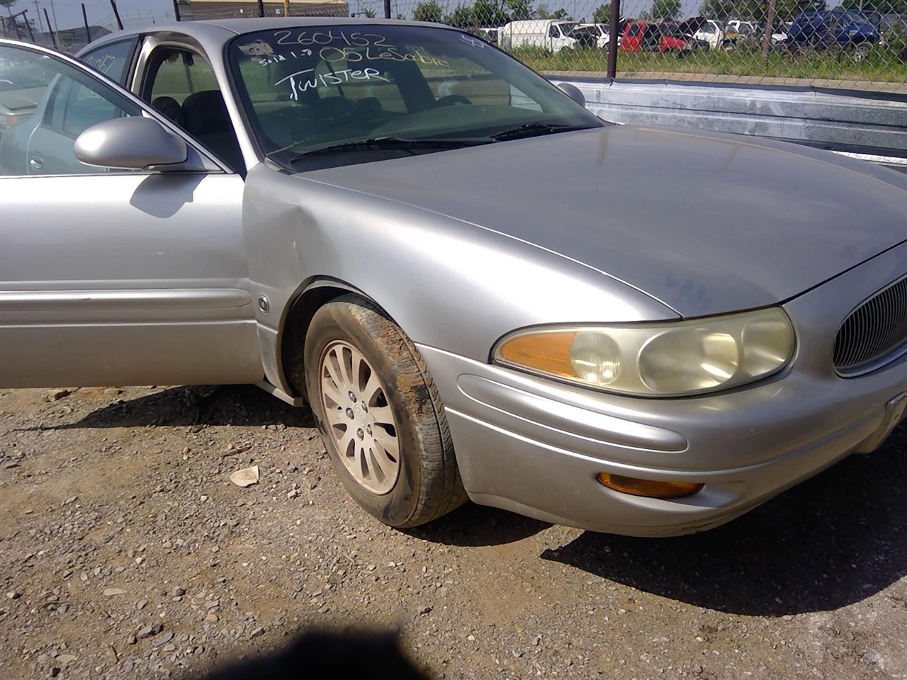 https://f005.backblazeb2.com/file/img-partshotlines-com/Inventory/EX366/Vehicle/11583_04.jpg