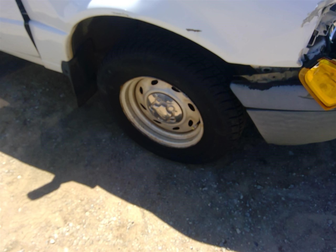 https://f005.backblazeb2.com/file/img-partshotlines-com/Inventory/EX366/Vehicle/11589_05.jpg