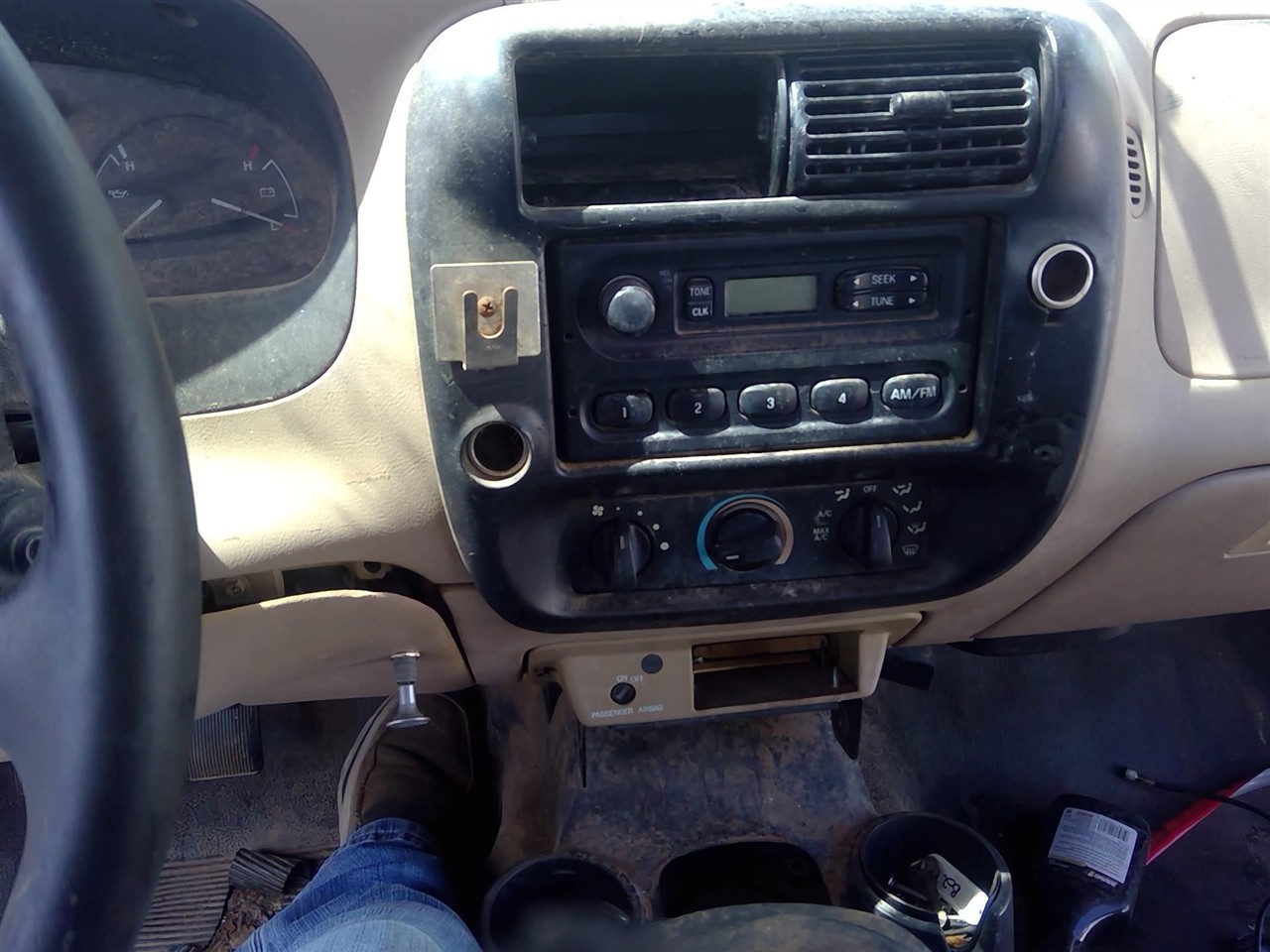 https://f005.backblazeb2.com/file/img-partshotlines-com/Inventory/EX366/Vehicle/11594_01.jpg
