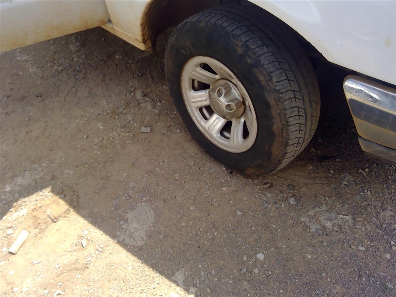 https://f005.backblazeb2.com/file/img-partshotlines-com/Inventory/EX366/Vehicle/11594_05.jpg