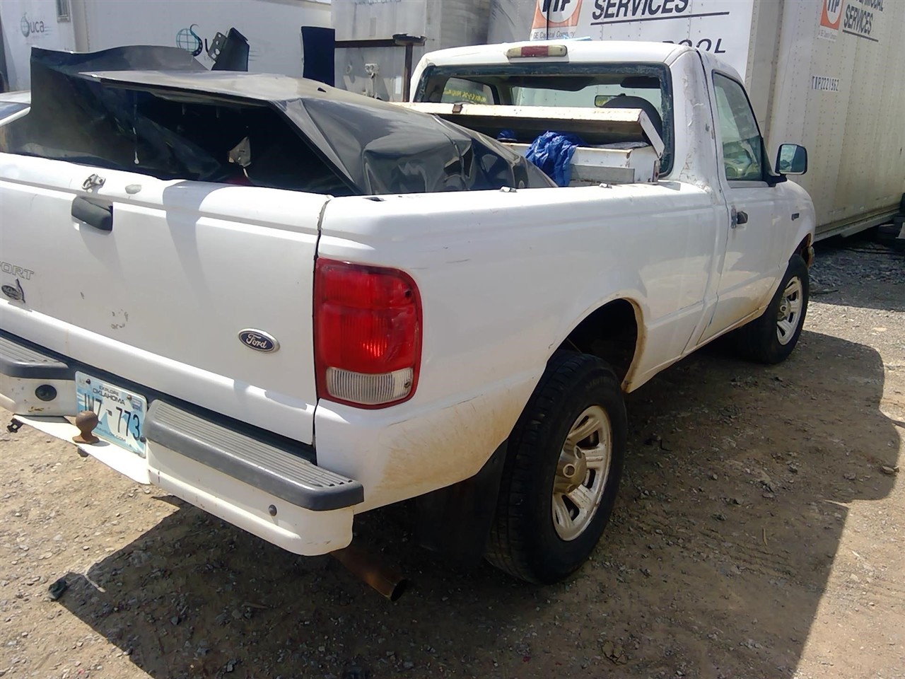 https://f005.backblazeb2.com/file/img-partshotlines-com/Inventory/EX366/Vehicle/11594_06.jpg