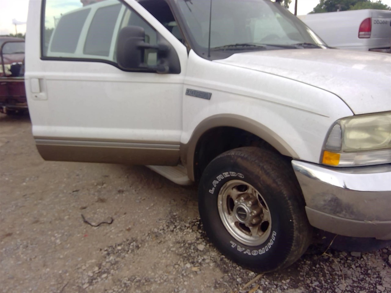 https://f005.backblazeb2.com/file/img-partshotlines-com/Inventory/EX366/Vehicle/11596_06.jpg