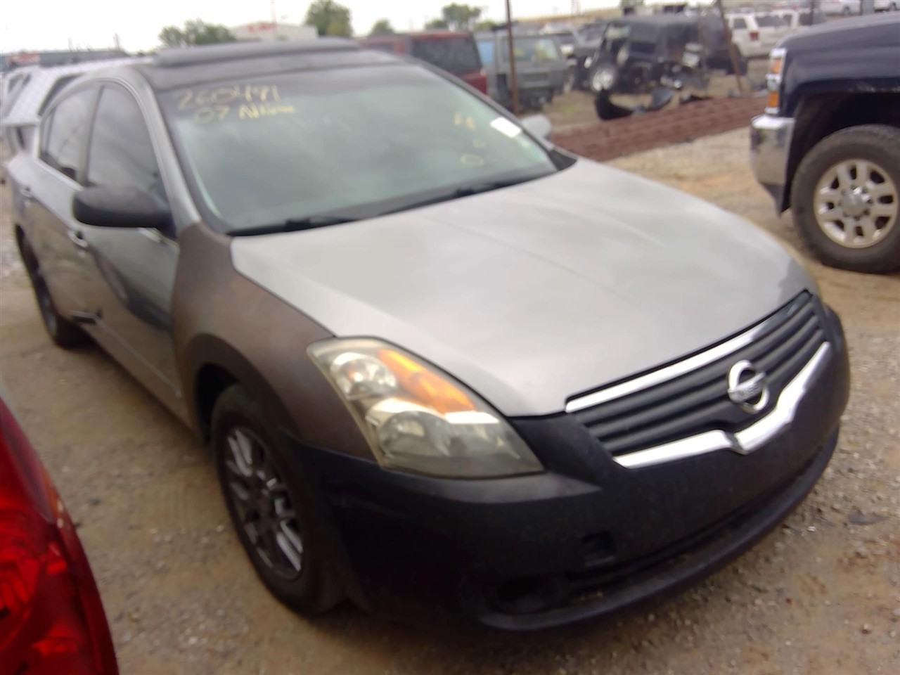 https://f005.backblazeb2.com/file/img-partshotlines-com/Inventory/EX366/Vehicle/11623_04.jpg