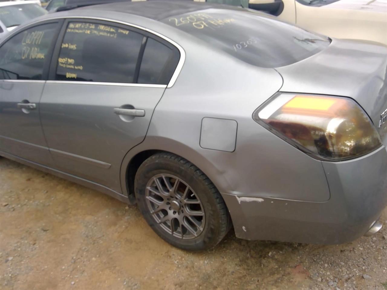 https://f005.backblazeb2.com/file/img-partshotlines-com/Inventory/EX366/Vehicle/11623_07.jpg