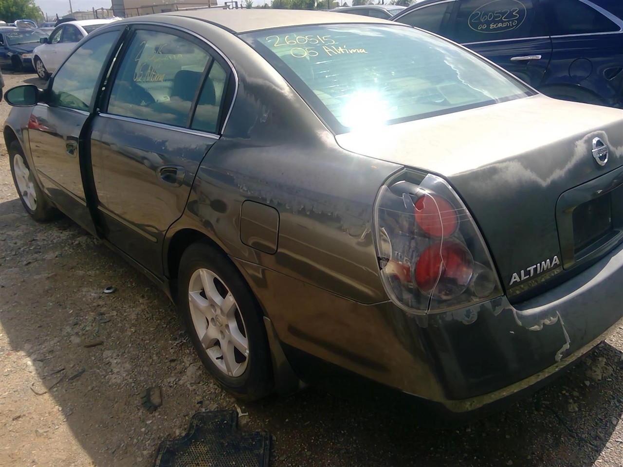 https://f005.backblazeb2.com/file/img-partshotlines-com/Inventory/EX366/Vehicle/11644_06.jpg