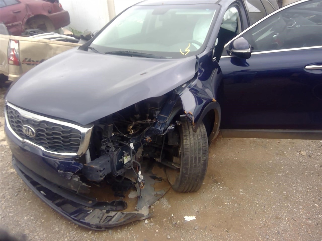 https://f005.backblazeb2.com/file/img-partshotlines-com/Inventory/EX366/Vehicle/11656_04.jpg