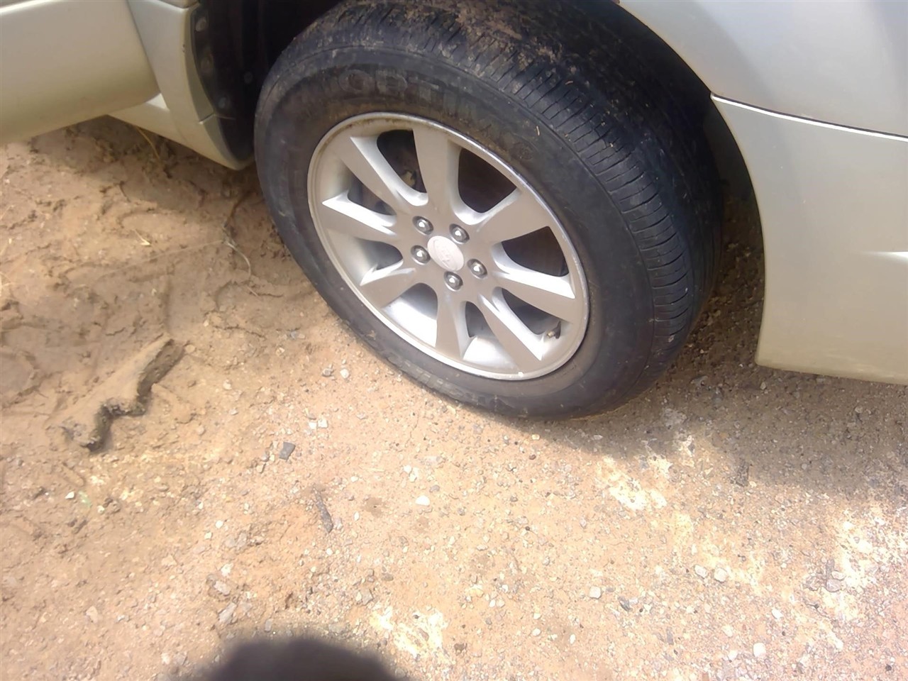 https://f005.backblazeb2.com/file/img-partshotlines-com/Inventory/EX366/Vehicle/11657_05.jpg