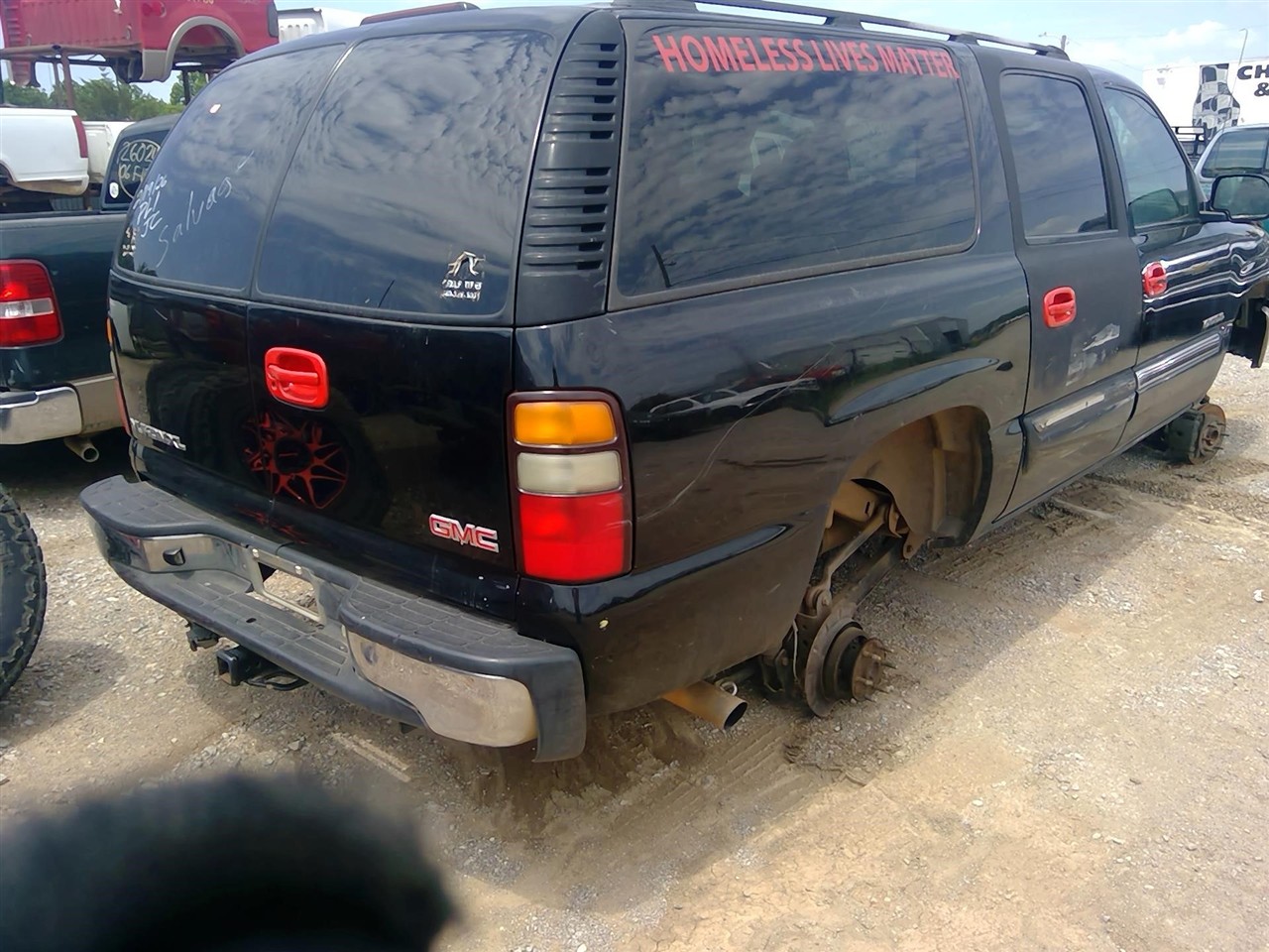 https://f005.backblazeb2.com/file/img-partshotlines-com/Inventory/EX366/Vehicle/11667_03.jpg