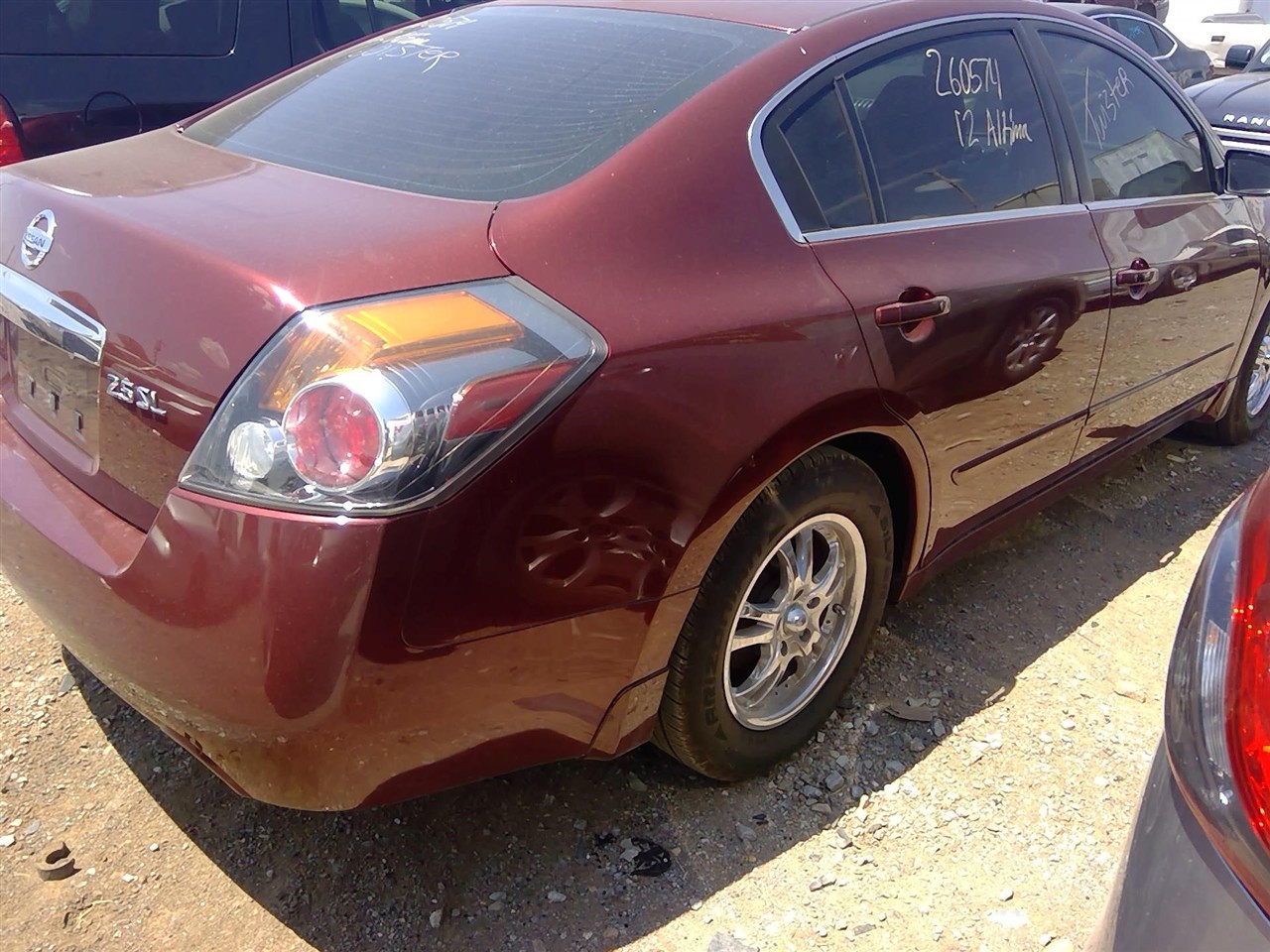https://f005.backblazeb2.com/file/img-partshotlines-com/Inventory/EX366/Vehicle/11709_06.jpg