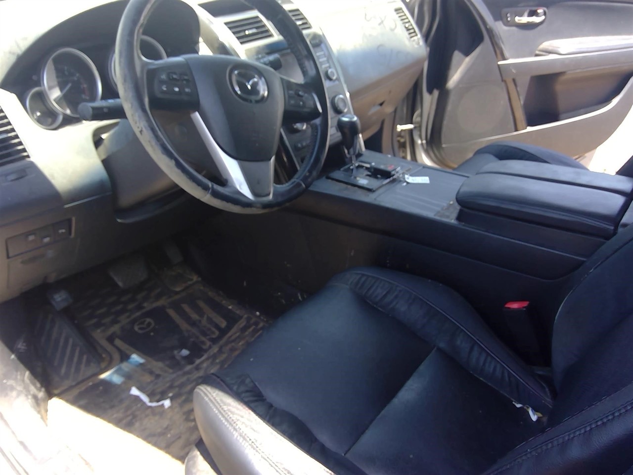 https://f005.backblazeb2.com/file/img-partshotlines-com/Inventory/EX366/Vehicle/11710_02.jpg