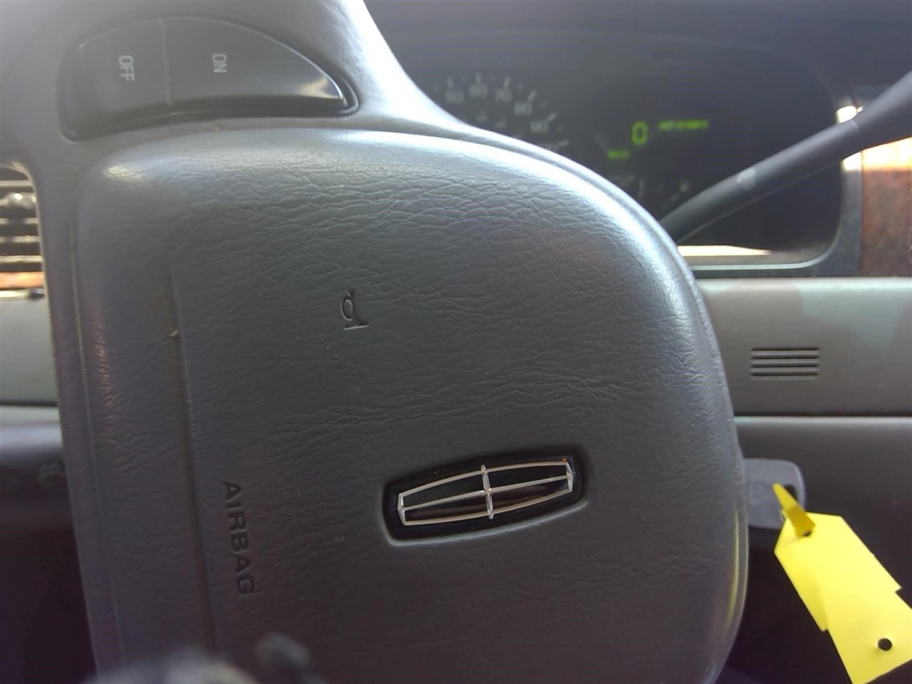 https://f005.backblazeb2.com/file/img-partshotlines-com/Inventory/EX366/Vehicle/11718_02.jpg