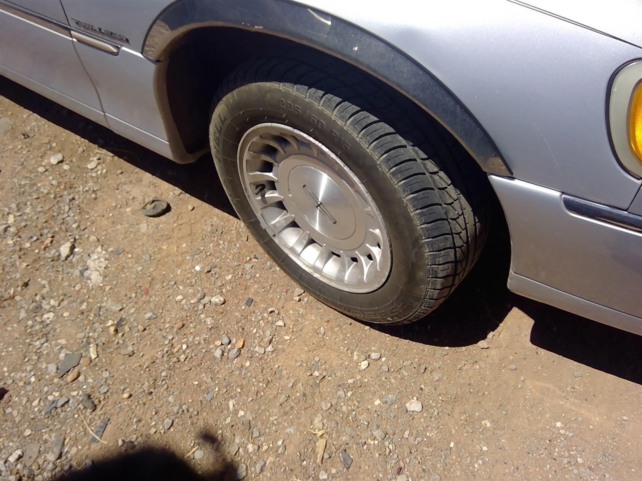 https://f005.backblazeb2.com/file/img-partshotlines-com/Inventory/EX366/Vehicle/11718_06.jpg