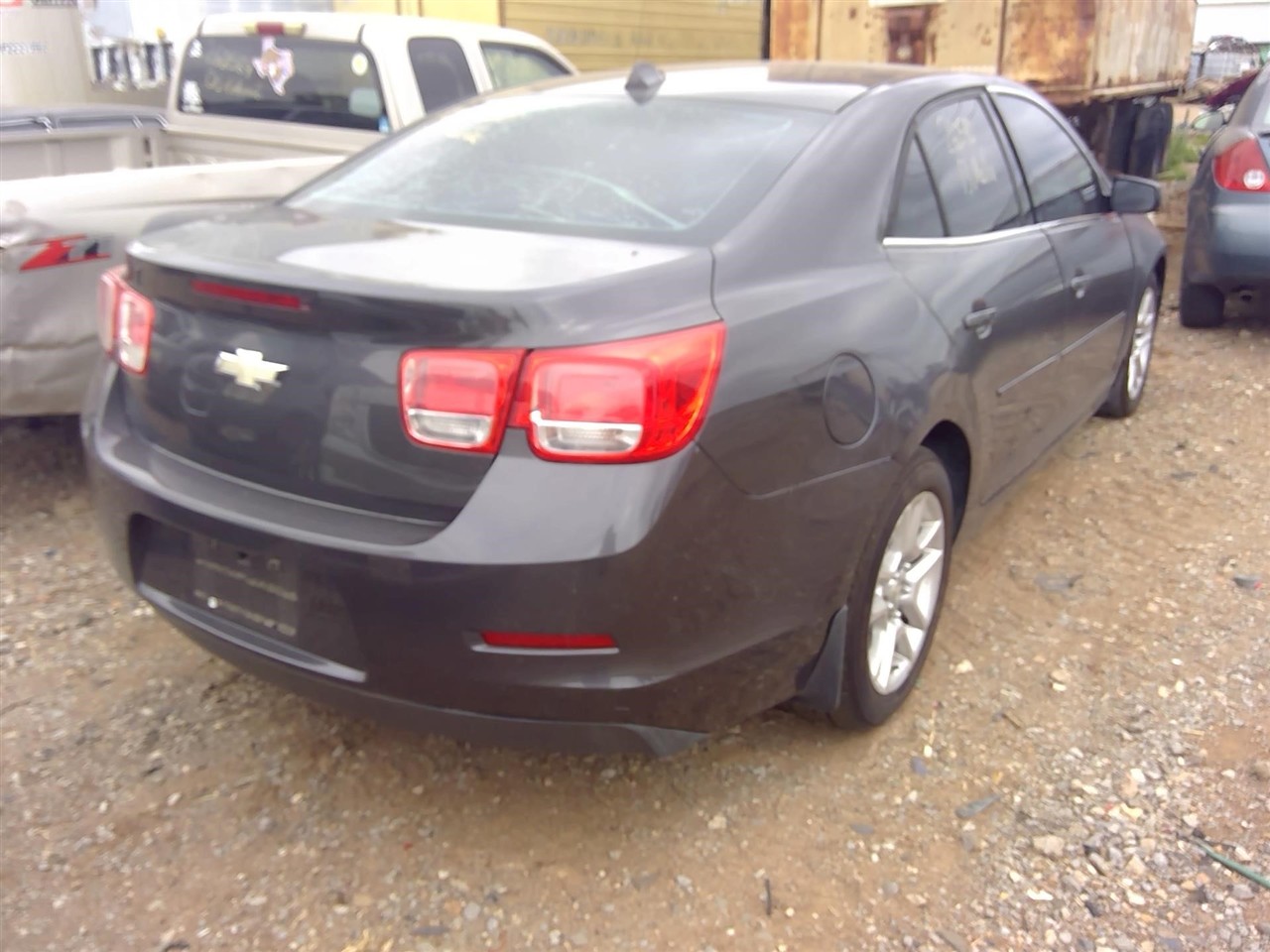 https://f005.backblazeb2.com/file/img-partshotlines-com/Inventory/EX366/Vehicle/11725_07.jpg