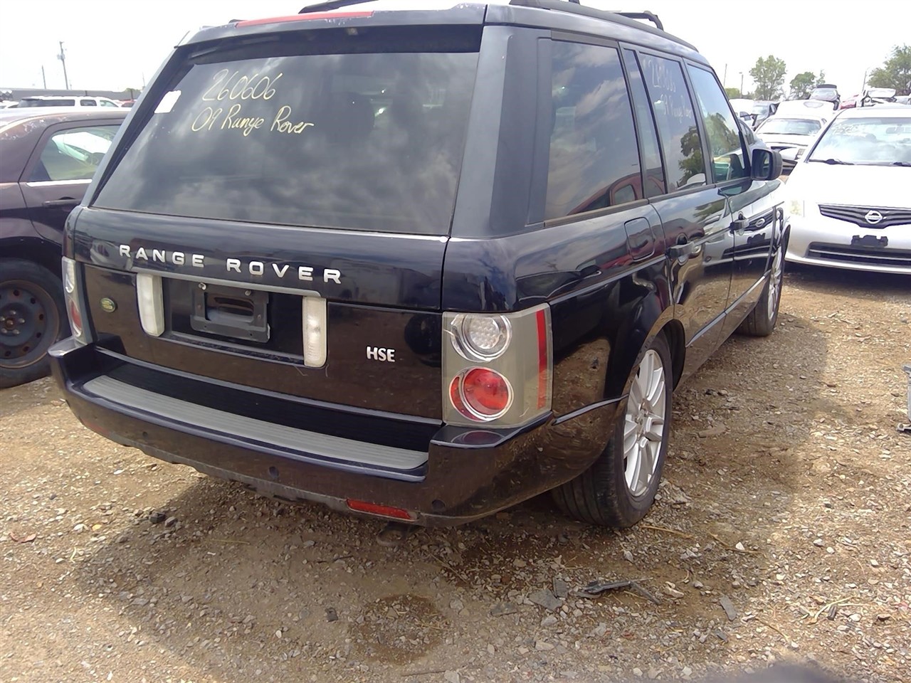 https://f005.backblazeb2.com/file/img-partshotlines-com/Inventory/EX366/Vehicle/11741_06.jpg