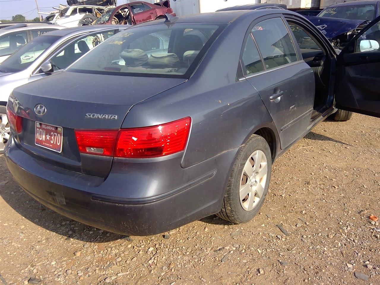 https://f005.backblazeb2.com/file/img-partshotlines-com/Inventory/EX366/Vehicle/11752_06.jpg
