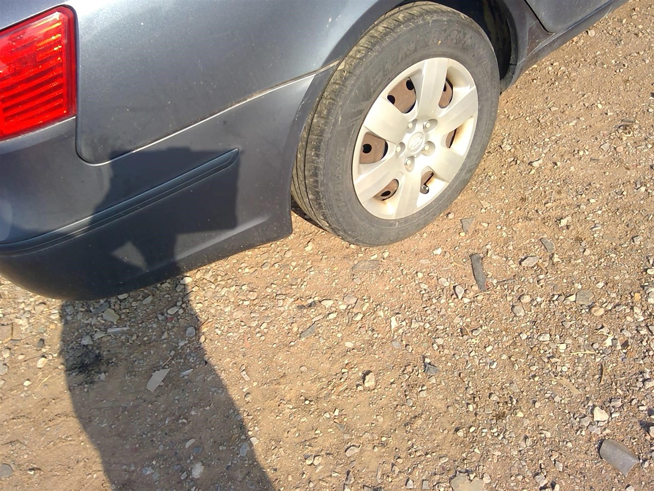 https://f005.backblazeb2.com/file/img-partshotlines-com/Inventory/EX366/Vehicle/11752_07.jpg