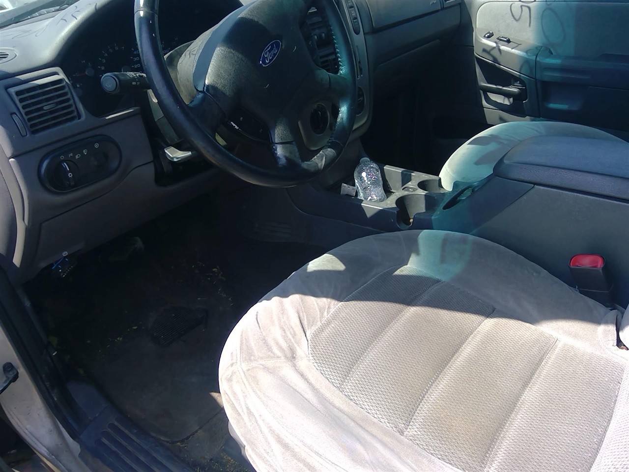 https://f005.backblazeb2.com/file/img-partshotlines-com/Inventory/EX366/Vehicle/11774_02.jpg