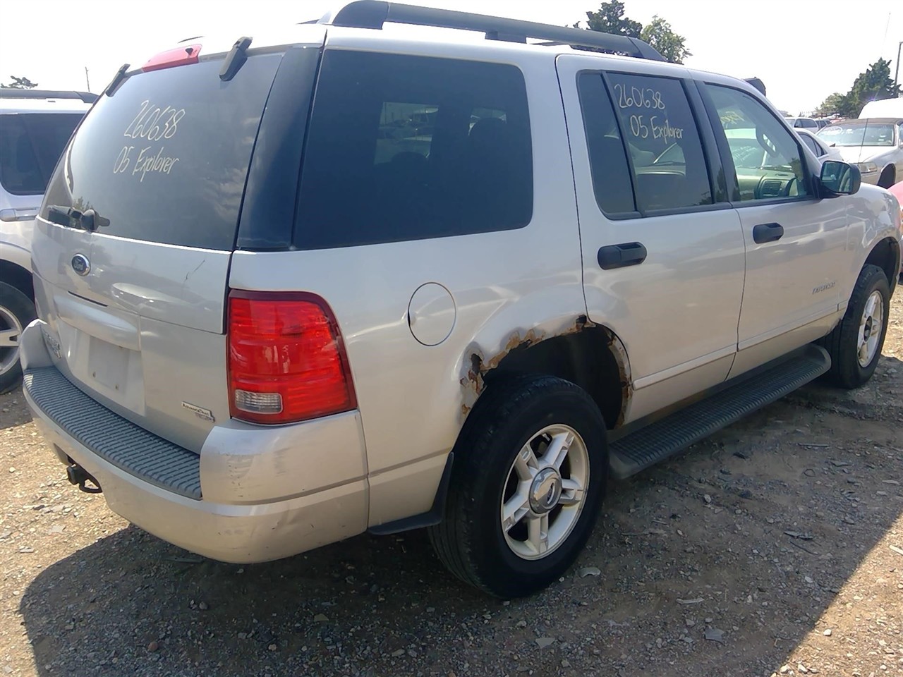 https://f005.backblazeb2.com/file/img-partshotlines-com/Inventory/EX366/Vehicle/11774_06.jpg