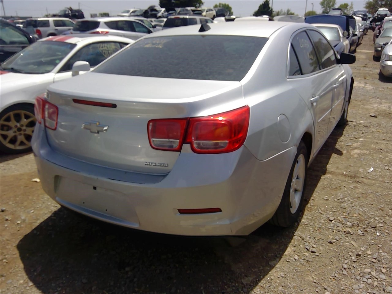 https://f005.backblazeb2.com/file/img-partshotlines-com/Inventory/EX366/Vehicle/11791_06.jpg