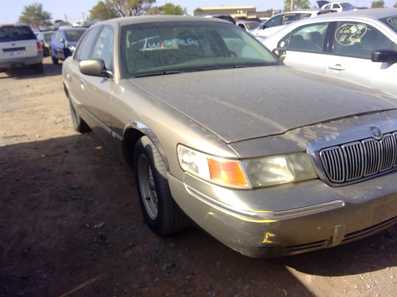 https://f005.backblazeb2.com/file/img-partshotlines-com/Inventory/EX366/Vehicle/11794_05.jpg