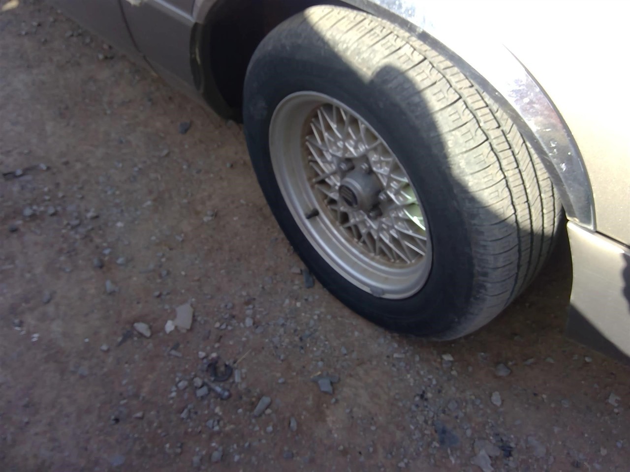 https://f005.backblazeb2.com/file/img-partshotlines-com/Inventory/EX366/Vehicle/11794_06.jpg