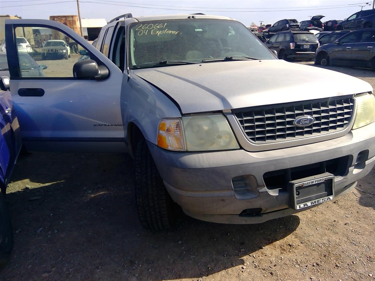 https://f005.backblazeb2.com/file/img-partshotlines-com/Inventory/EX366/Vehicle/11798_04.jpg