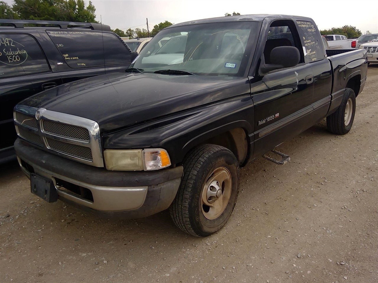 https://f005.backblazeb2.com/file/img-partshotlines-com/Inventory/EX366/Vehicle/11818_03.jpg