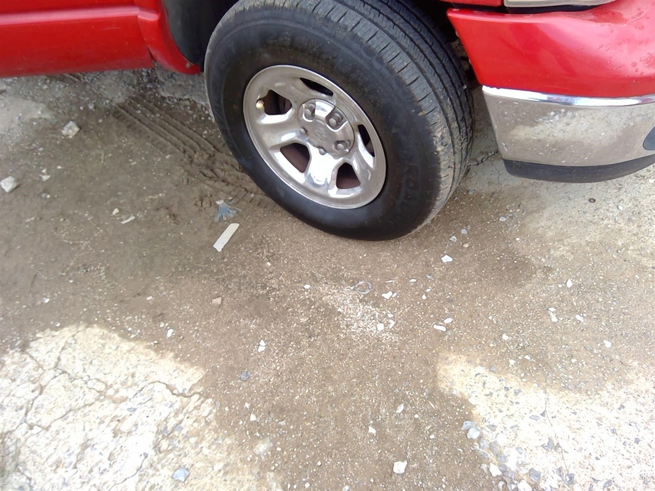 https://f005.backblazeb2.com/file/img-partshotlines-com/Inventory/EX366/Vehicle/11819_07.jpg