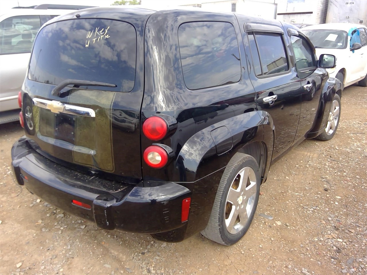 https://f005.backblazeb2.com/file/img-partshotlines-com/Inventory/EX366/Vehicle/11822_06.jpg
