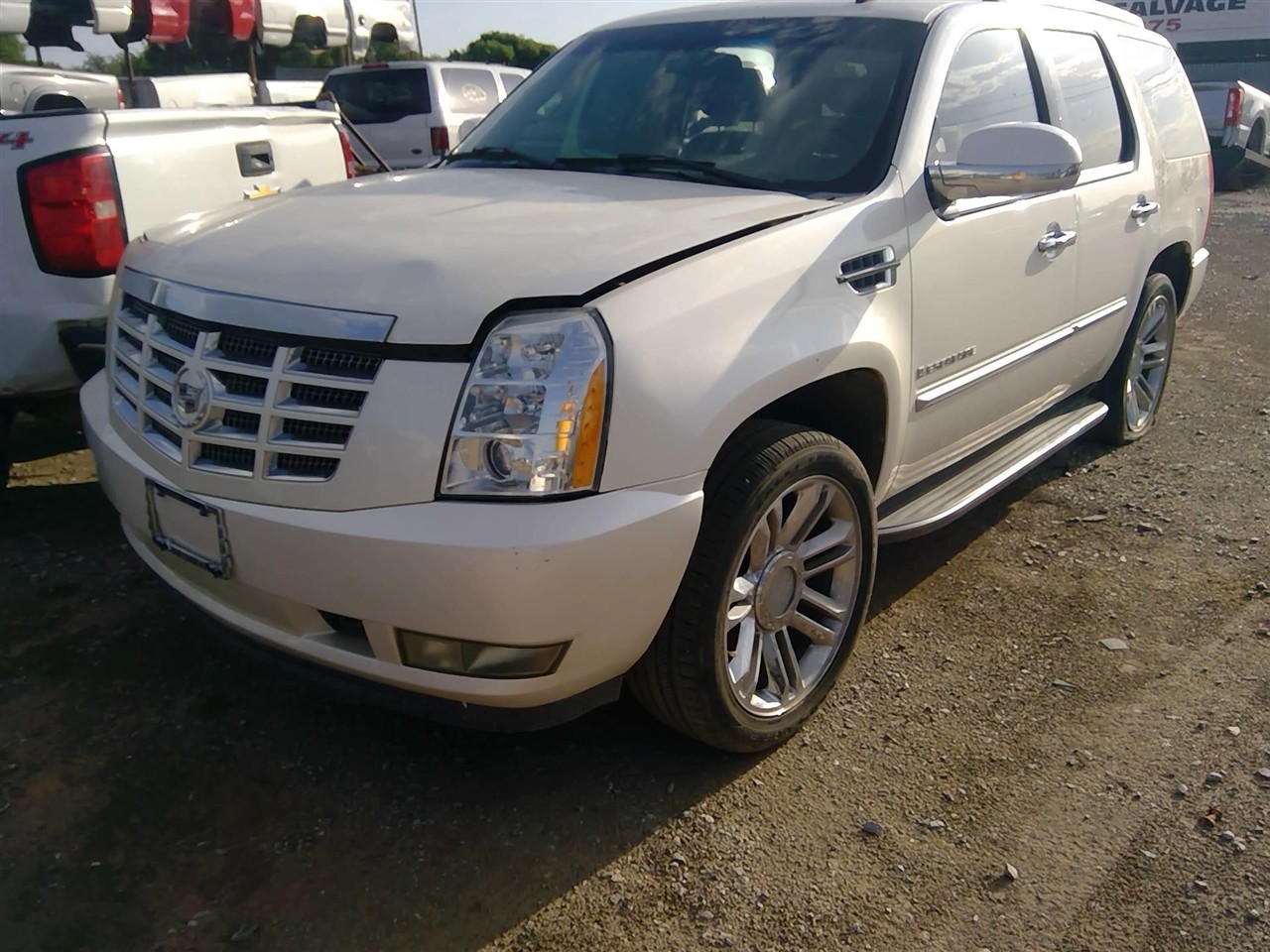 https://f005.backblazeb2.com/file/img-partshotlines-com/Inventory/EX366/Vehicle/11823_04.jpg