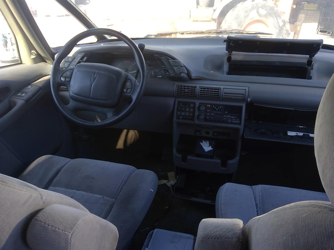 https://f005.backblazeb2.com/file/img-partshotlines-com/Inventory/EX366/Vehicle/11855_01.jpg