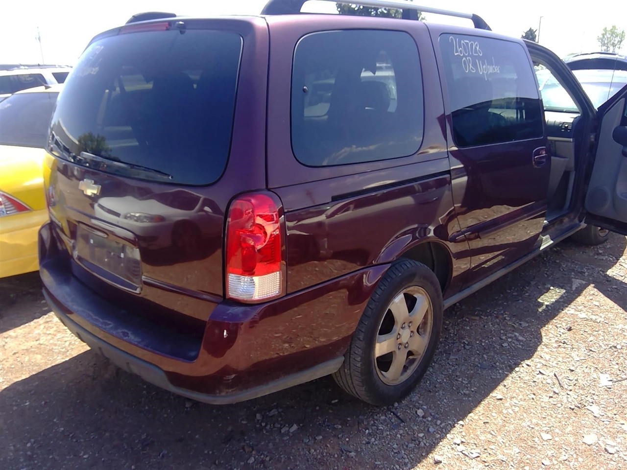 https://f005.backblazeb2.com/file/img-partshotlines-com/Inventory/EX366/Vehicle/11866_04.jpg