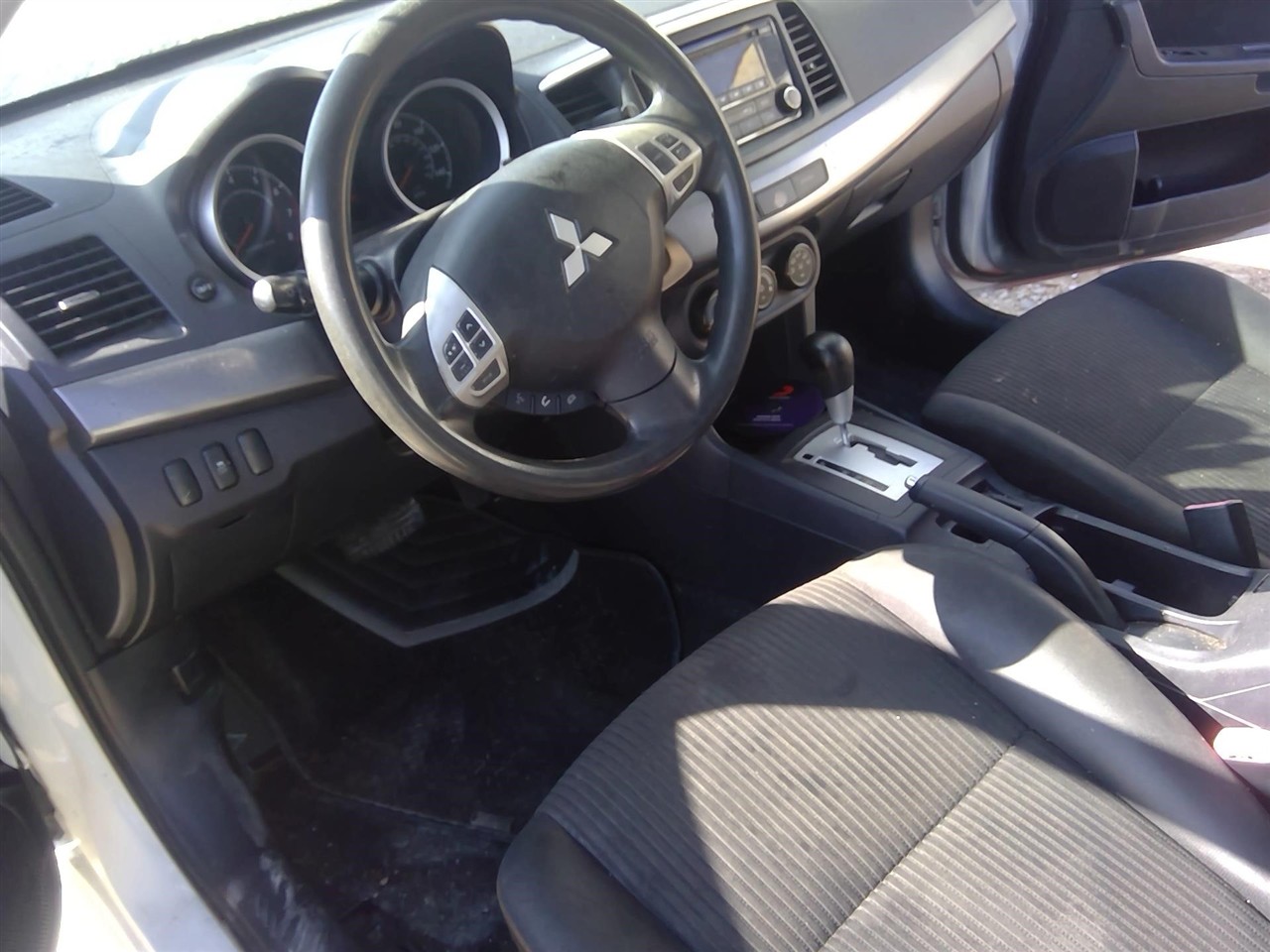 https://f005.backblazeb2.com/file/img-partshotlines-com/Inventory/EX366/Vehicle/11881_03.jpg