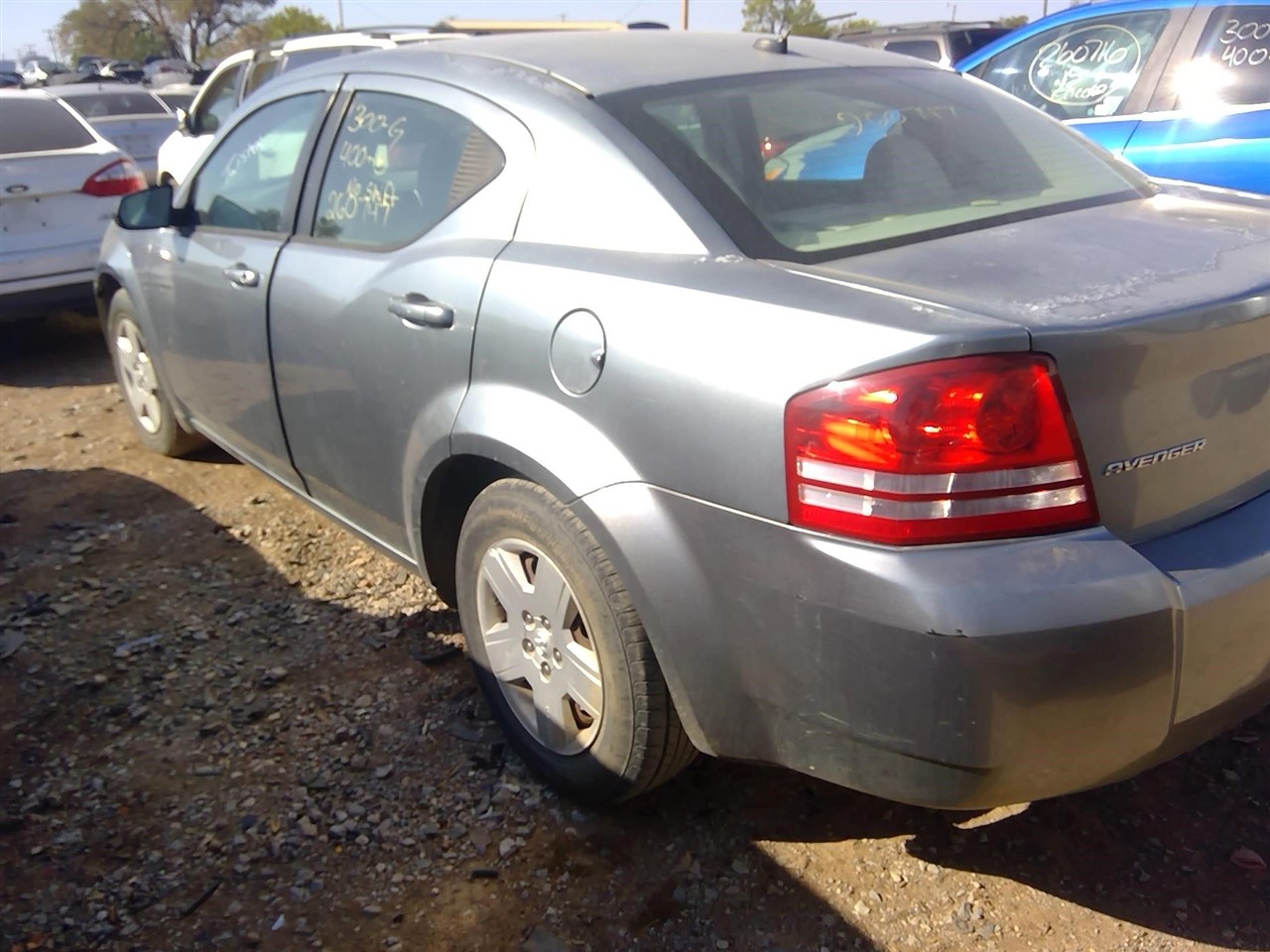 https://f005.backblazeb2.com/file/img-partshotlines-com/Inventory/EX366/Vehicle/11885_08.jpg