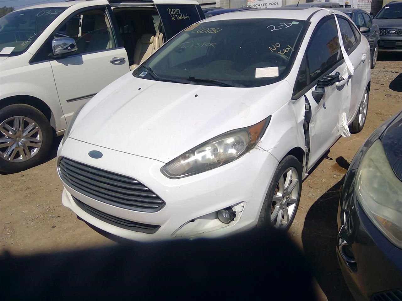 https://f005.backblazeb2.com/file/img-partshotlines-com/Inventory/EX366/Vehicle/11889_04.jpg